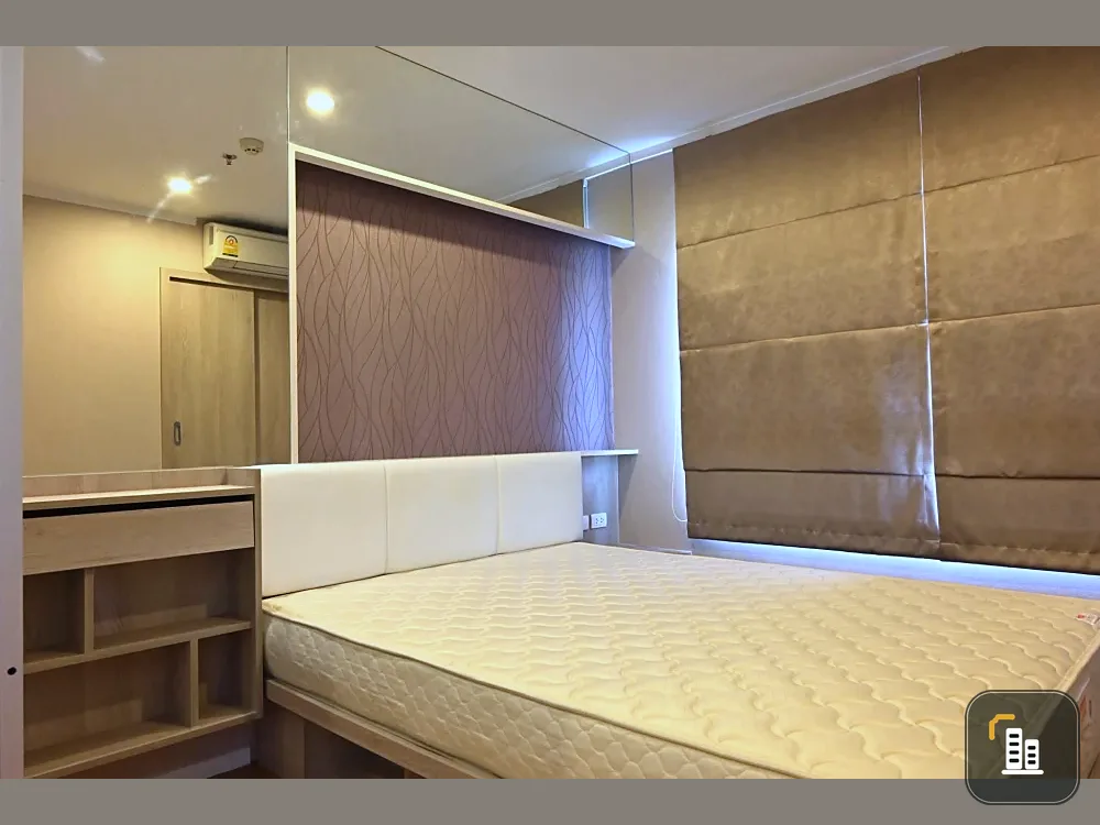 Condo for sale at Lumpini Place Borommaratchachonnani-Pinklao. Ready to move in, full amenities, great price. Book now!