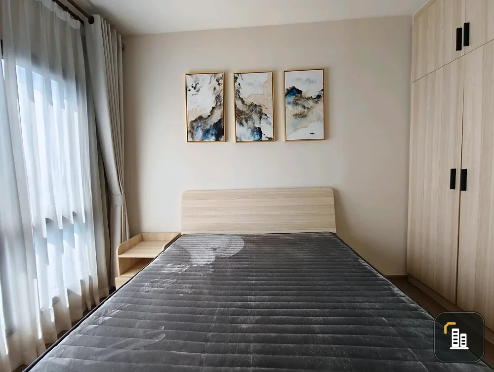 For rent: Metris Rama 9-Ramkhamhaeng, 33rd floor, fully furnished unit. Book now! (Urgent!)