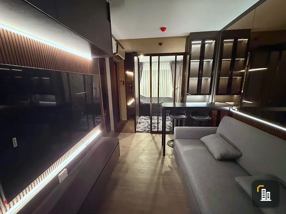 For rent: Regent Home Wuttakat, 12th floor. Beautifully furnished and ready to move in. Book now!