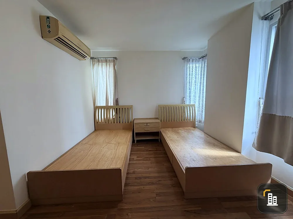 Selling a corner unit at Sukhumvit Plus, offering privacy and ample living space. Fully furnished. Book now!