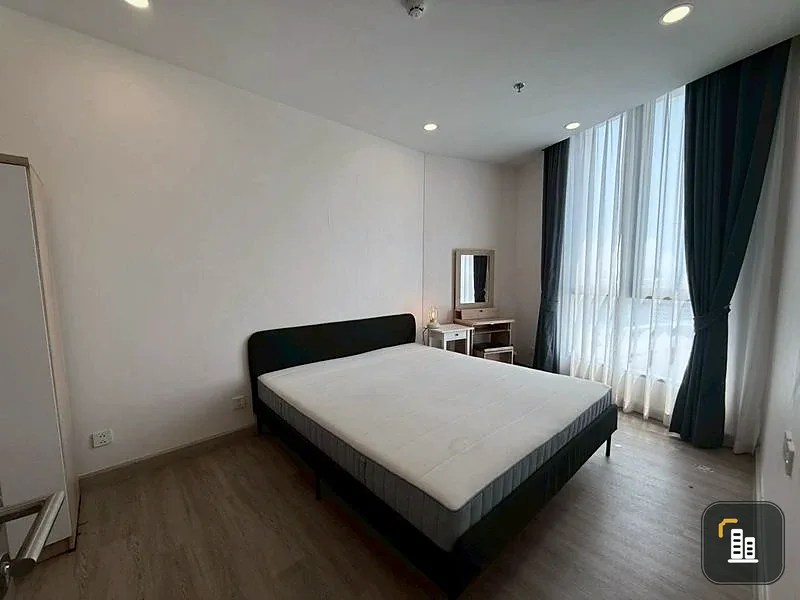 Condo for Rent – Supalai Premier Samsen–Ratchawat | High-Floor City View