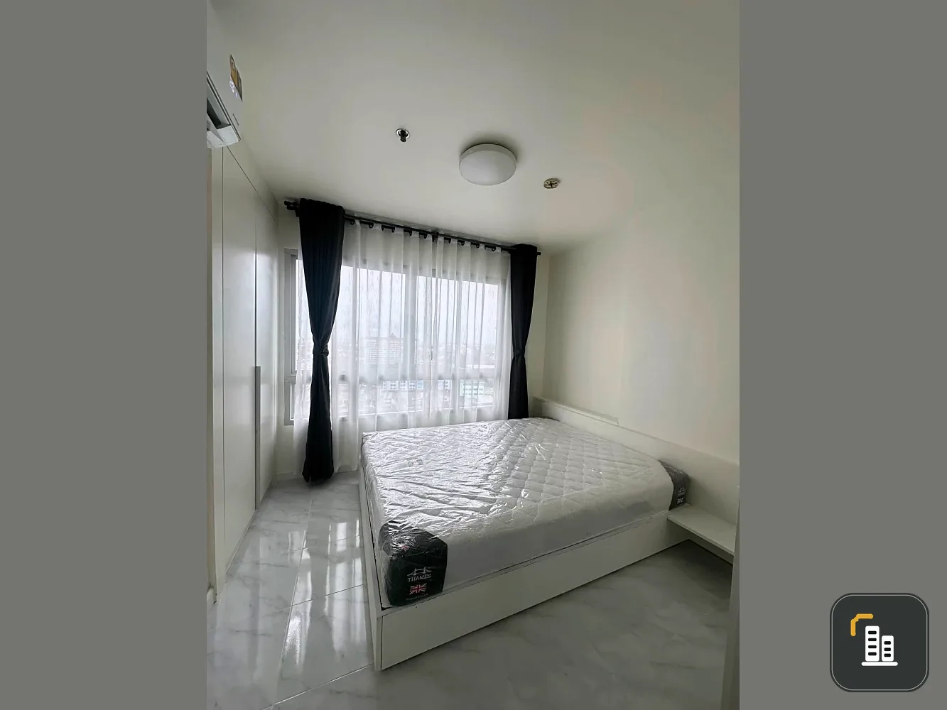 Selling The Trust Residence Pinklao, 15th floor, partitioned unit, fully furnished, ready to move in. Book now!