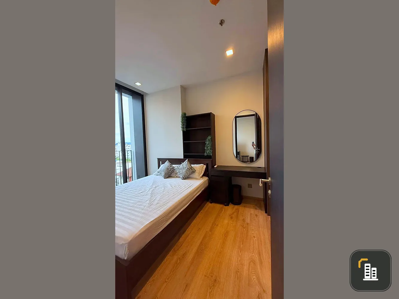 For rent: Noble Around Ari, 6th floor. Nice, fully furnished unit. Book now! Don't miss out!