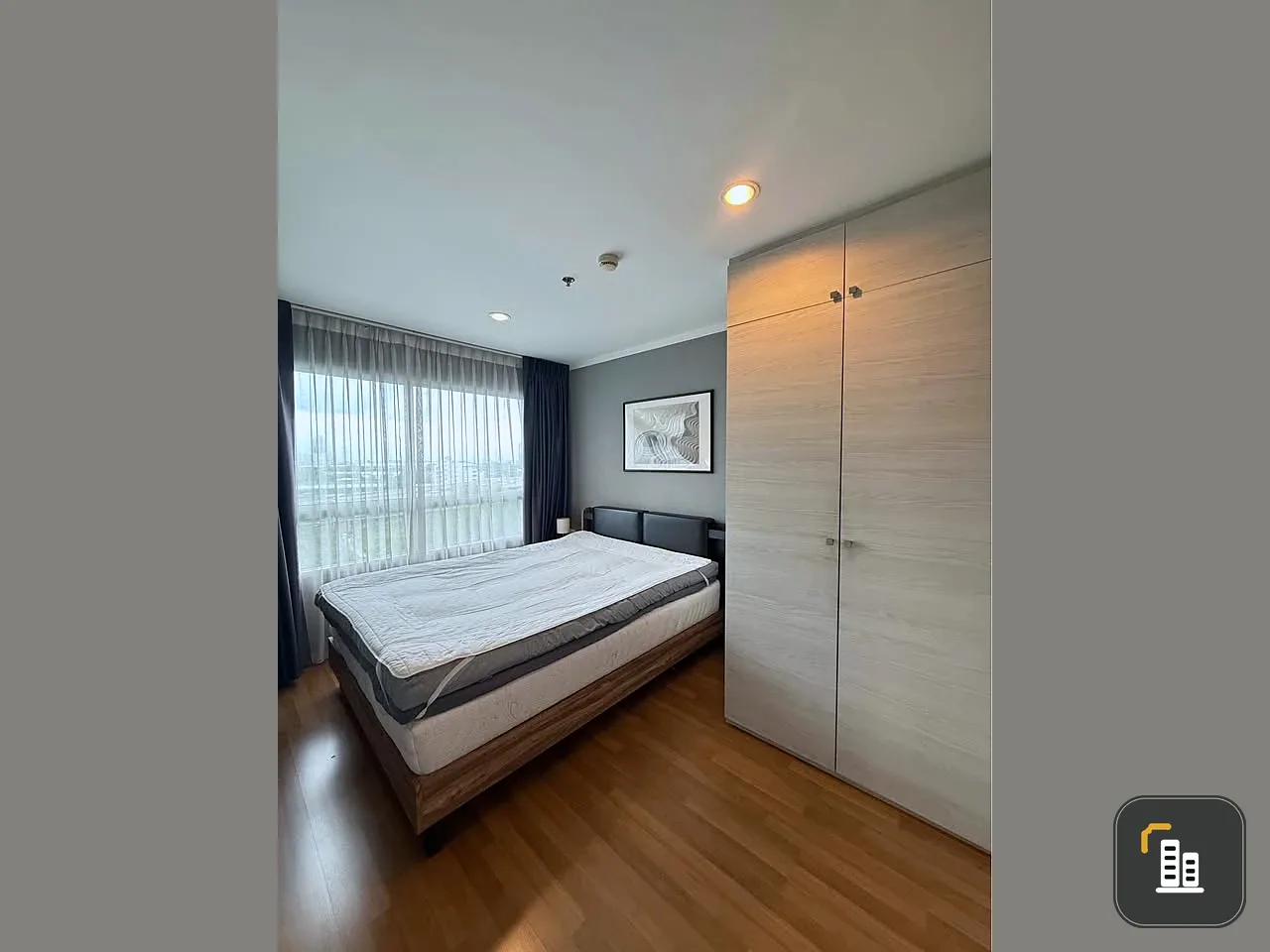 Urgent sale! Lumpini Park Rama9-Ratchada condo, ready to move in, fully furnished with appliances. Own it today!