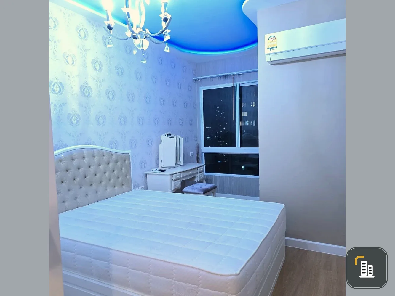 For Rent: Supalai River Resort, beautifully decorated room, spacious living area. Don't wait!