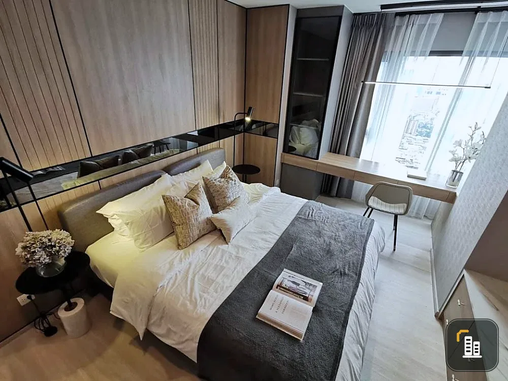 For rent: Life One Wireless, 41st floor. Beautiful room, fully furnished. Book now!