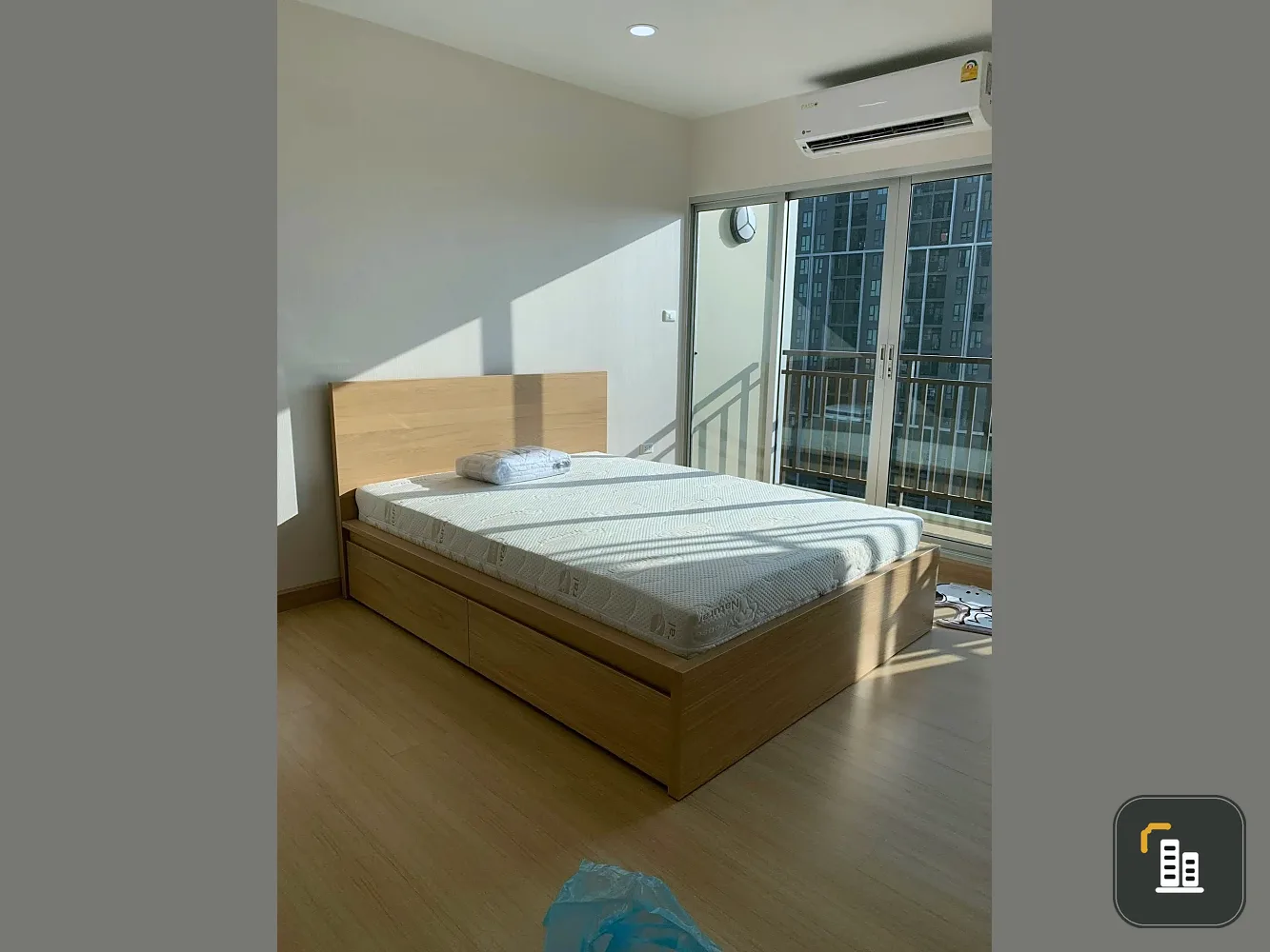 Urgent sale, Supalai Veranda, Phasi Charoen Station. The room is ready to move in. All convenient facilities, good price, come and reserve now.