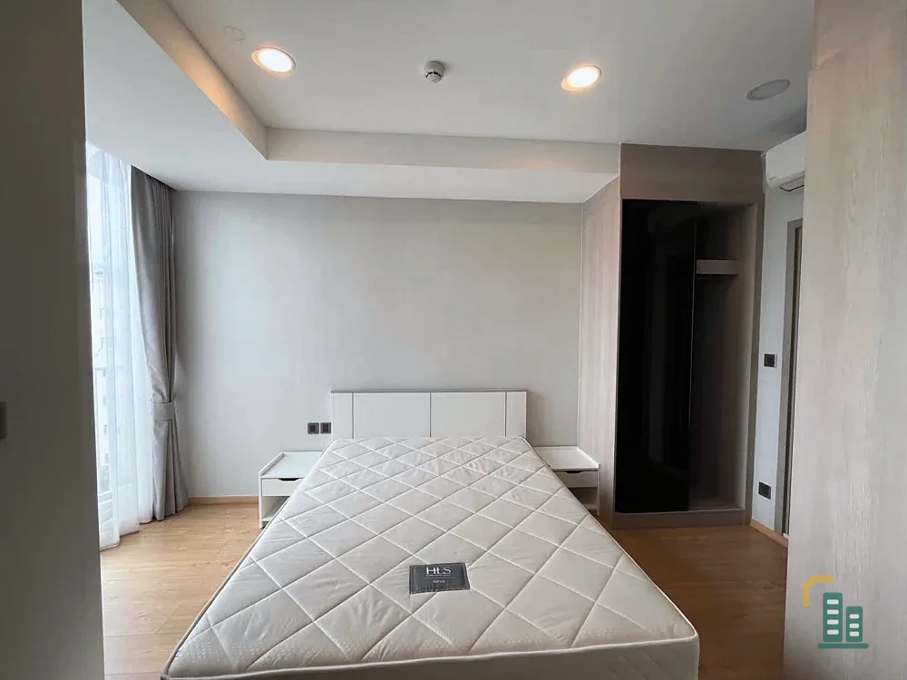 For rent: Chewathai Residence Thonglor. Quiet and private atmosphere. Fully furnished with appliances, ready to move in.