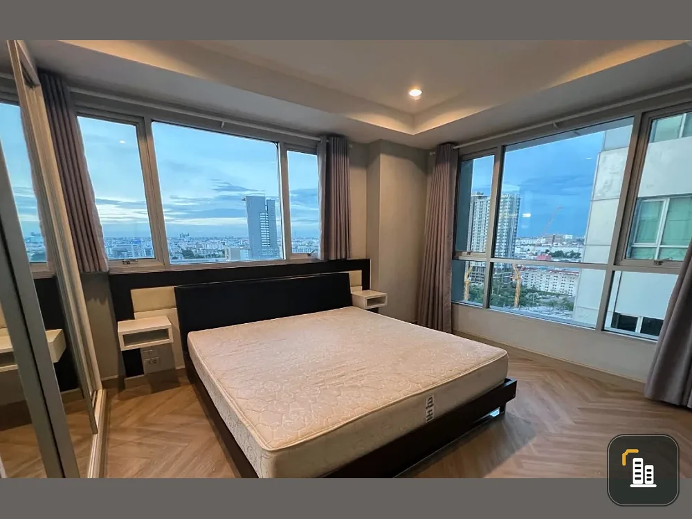 Condo for rent, Inspire Place ABAC Rama 9, 17th floor, corner unit, stunning view, fully furnished. Book now!