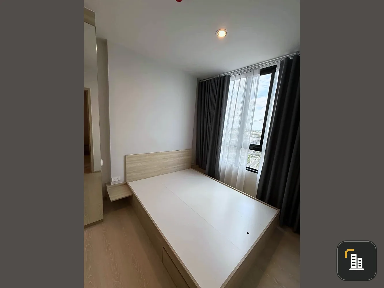 For rent: Nue Mega Plus Bangna, ready-to-move-in unit with complete furniture and appliances. Book yours today!