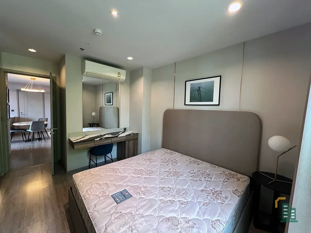 For rent: RHYTHM Ekkamai, 7th floor, fully furnished, very livable. Book now! Don't wait! Hurry!