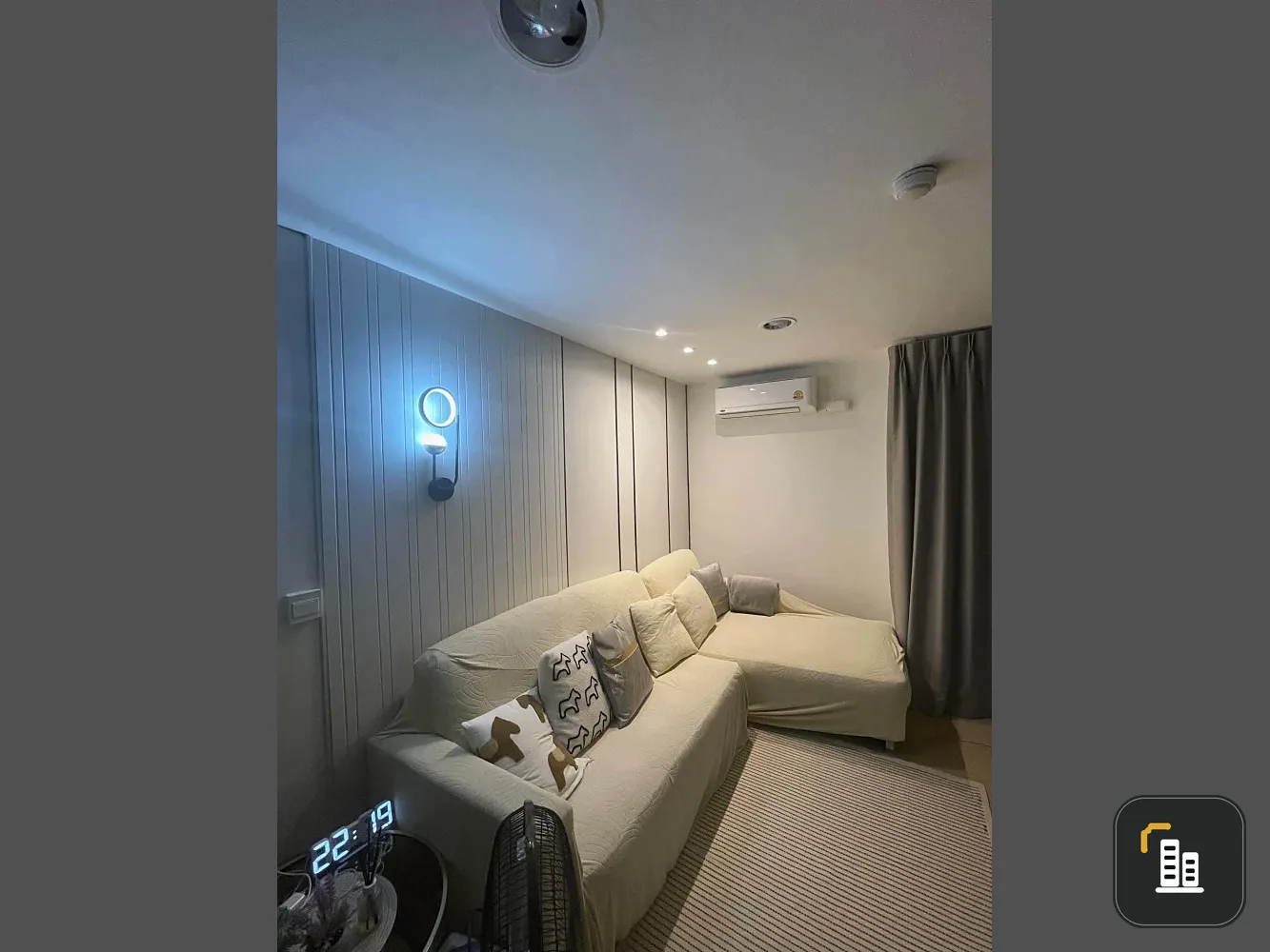Selling Regent Home 7/1 Bangna, 2 bedrooms, spacious living area, comes with large, comfortable furniture. Book now!