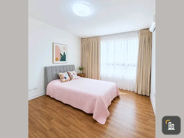 For rent: The Clover Thonglor, 8th floor. Nice room! Book now, don't wait! Hurry!