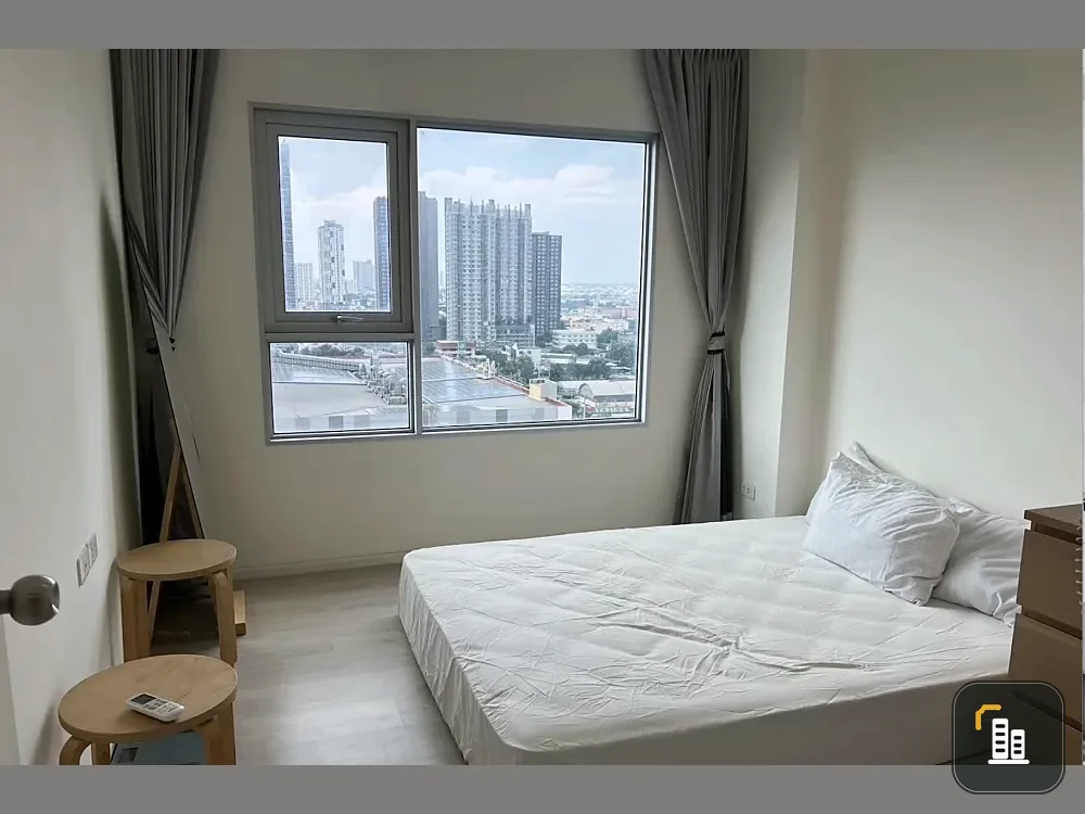 Selling a condo at Aspire Sathorn–Thapra, 16th floor. High floor with stunning views and complete amenities. Great value! Book now!