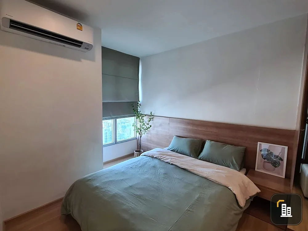 Selling a spacious and comfortable Rhythm Sukhumvit 50 condo unit. Fully furnished with appliances, ready to move in.