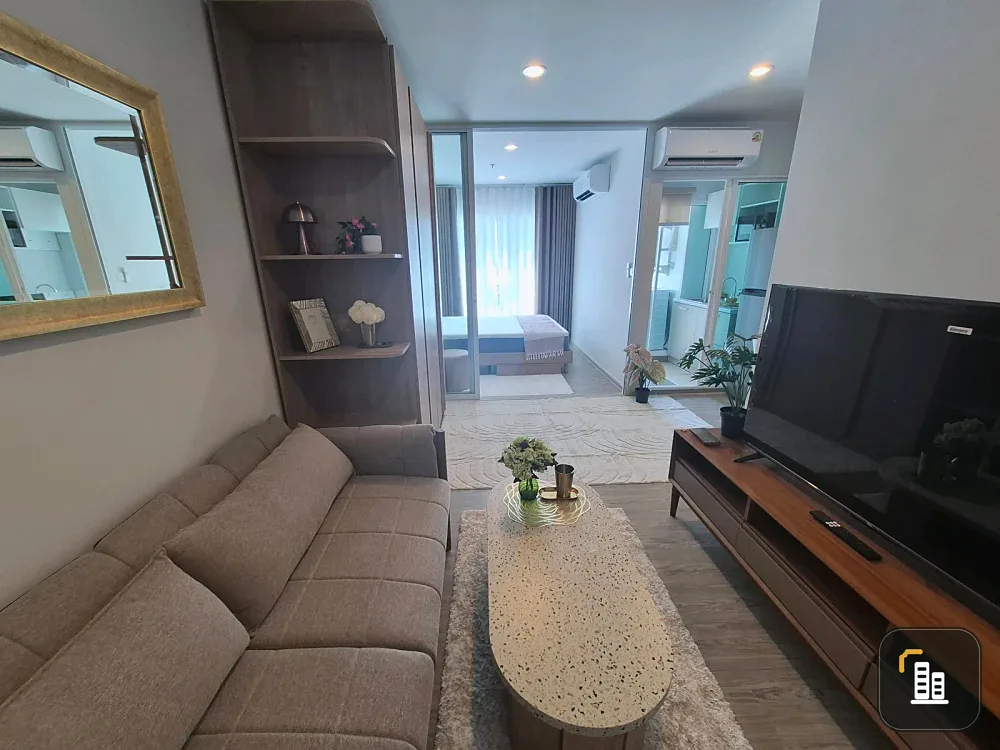 For rent: Regent Home Bangna, 27th floor, corner unit with river view, fully furnished, ready to move in. Book now!