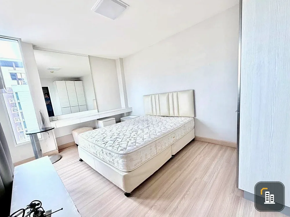 M Society Condominium for sale. Nice unit with complete amenities and unobstructed view. Book now!