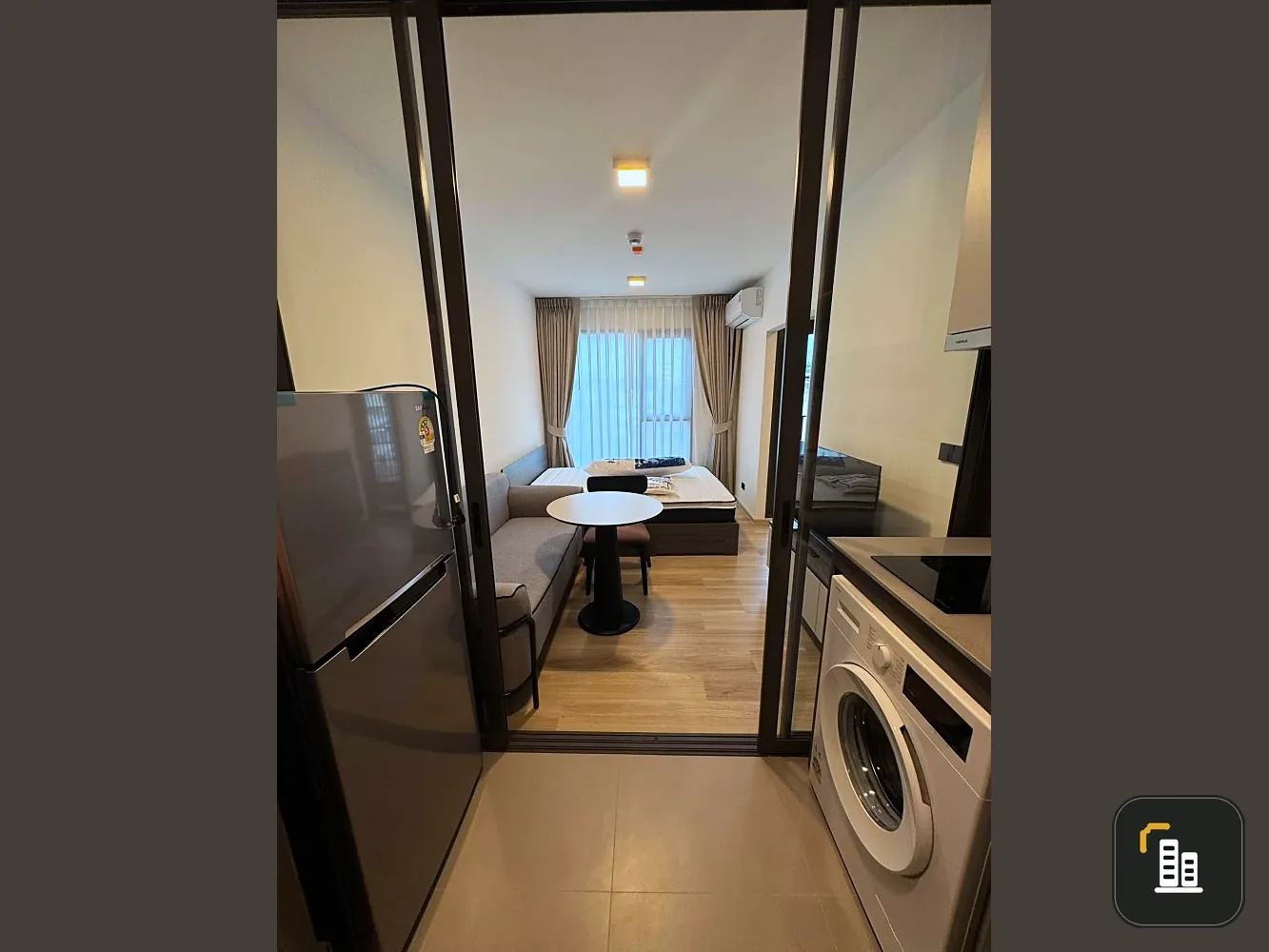 Condo for rent at Chapter One More Kaset. Nice unit, fully furnished with appliances, at an affordable price. Don't miss out!