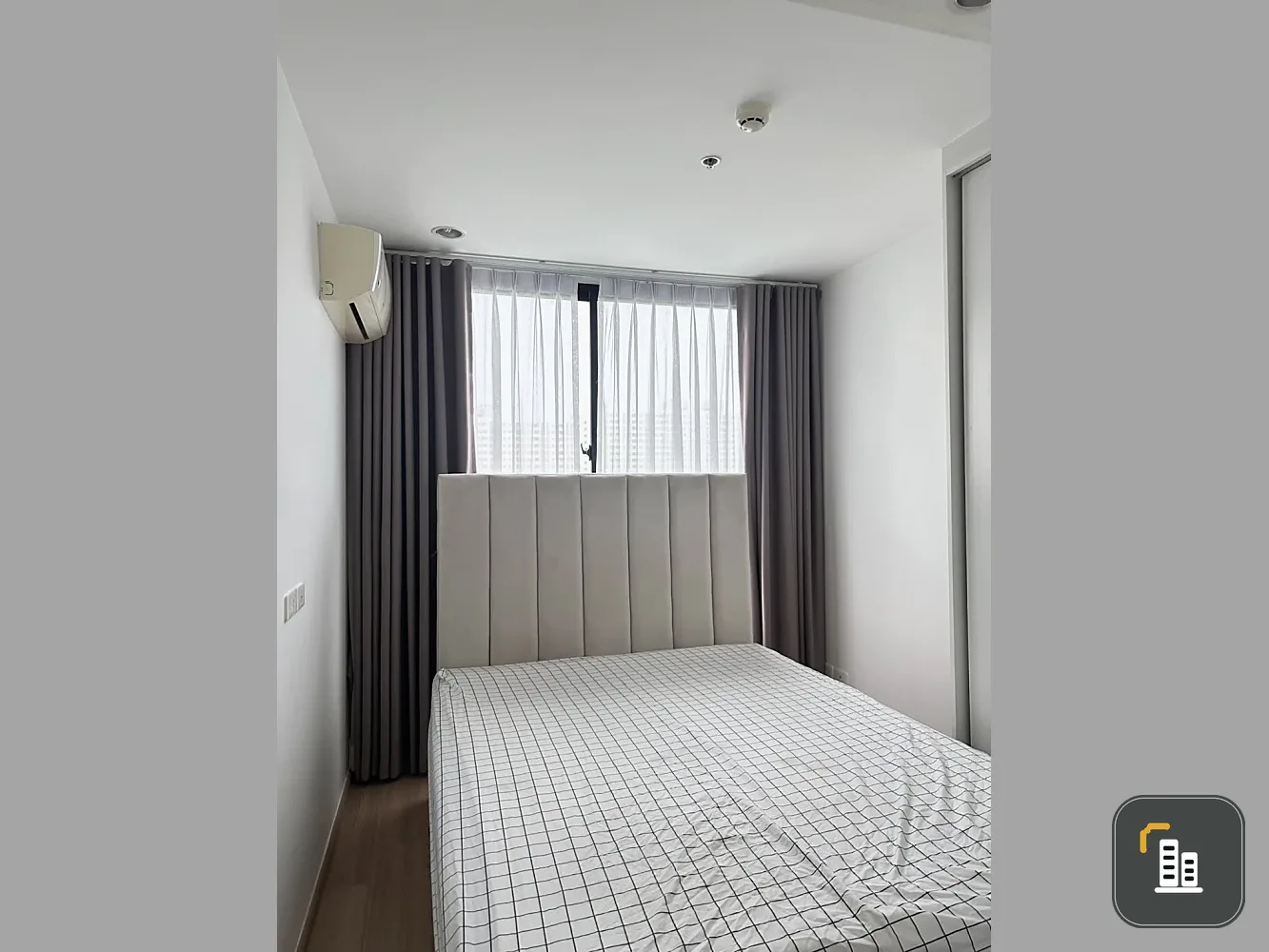 For rent: Artemis Sukhumvit 77. Spacious and comfortable room, fully furnished.