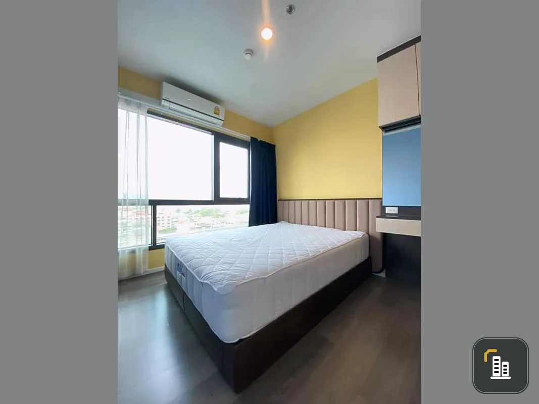 Urgent sale!! Condo The Stage Taopoon Interchange Fully furnished, cute price, pack your bags and move in!!