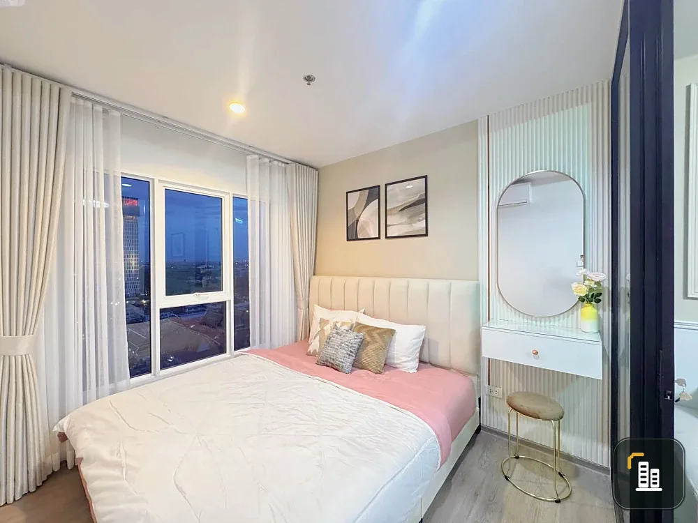 For rent: Regent Home Bangna, beautifully decorated and fully furnished, in a great location with convenient transportation. Don't miss out!