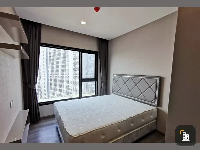Selling The Politan Rive, 28th floor, Chao Phraya River view, fully furnished. Book now, don't miss out!