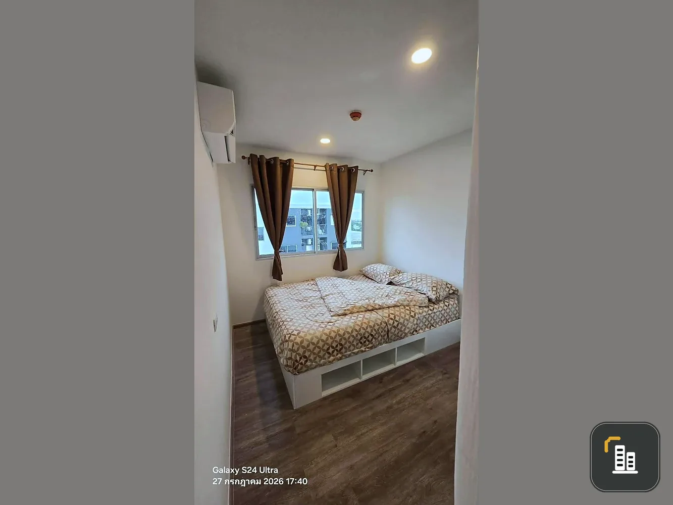 For rent: Sena Kit Srinakarin - Sridan, 8th floor, building with direct access to all common areas. Full amenities. Booking required.