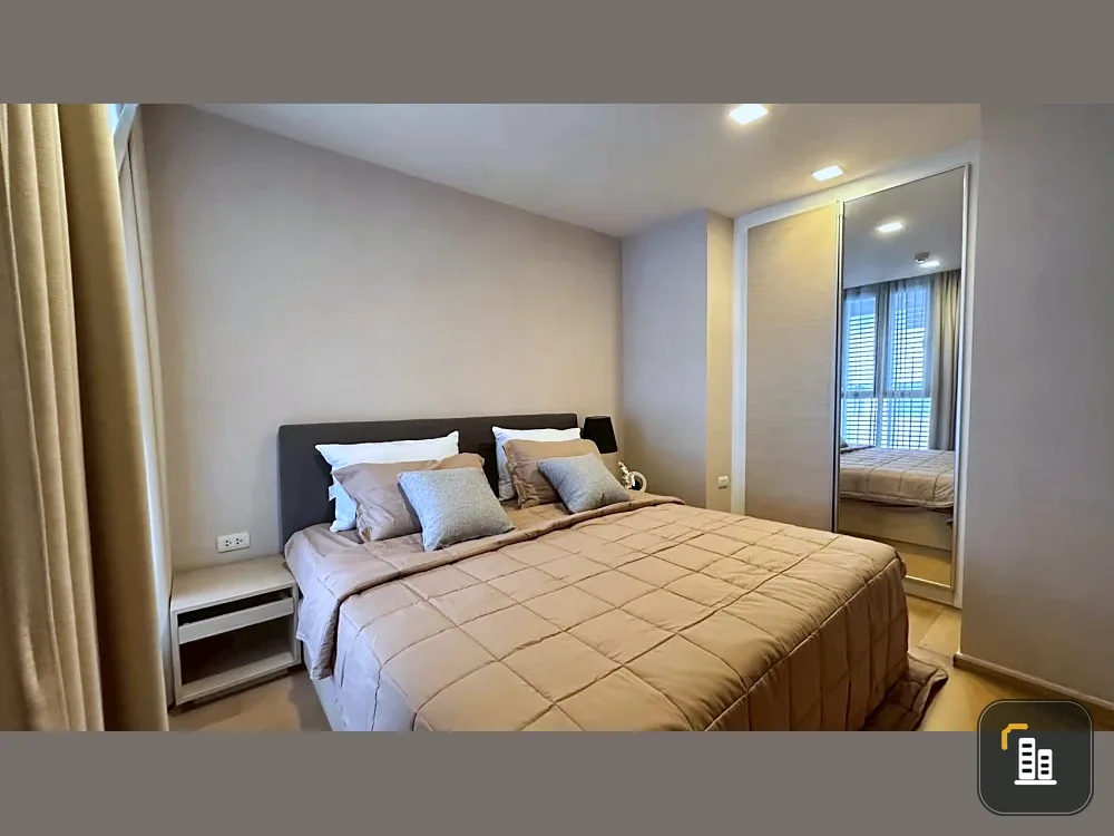 For rent: Elevator at 49, 7th floor. A lovely, fully furnished unit. Book now!