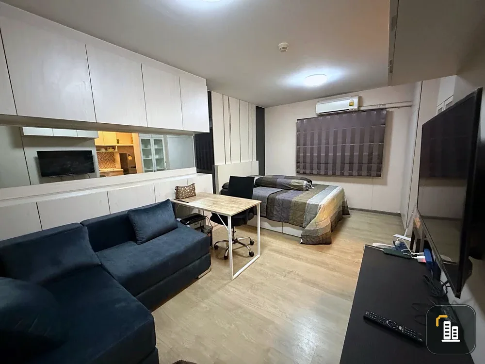 Selling The Point Condo Rangsit-Klong 6, 4th floor, fully furnished, ready to move in. Book now!