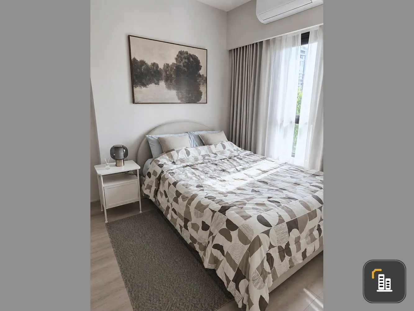 For rent: COBE Ratchada Rama 9, cozy minimalist-themed room, fully furnished and ready to move in.