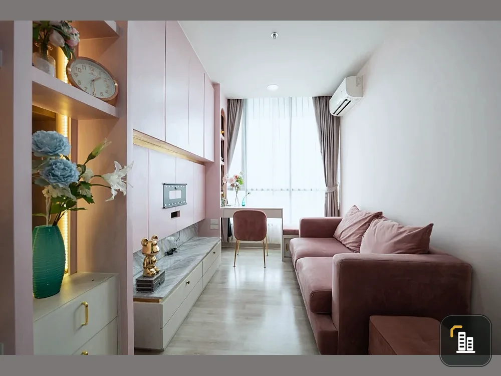 For sale: Rare item!! Beautiful and charming condo at Niche Pride Taopoon. The unit is decorated in pastel pink tones, perfect for photos. It feels li