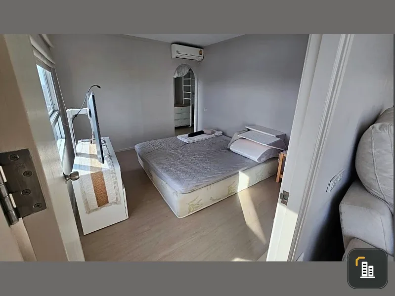 For rent: Lumpini Place Pinklao, 16th floor, high floor, fully furnished. Book now, don't wait!