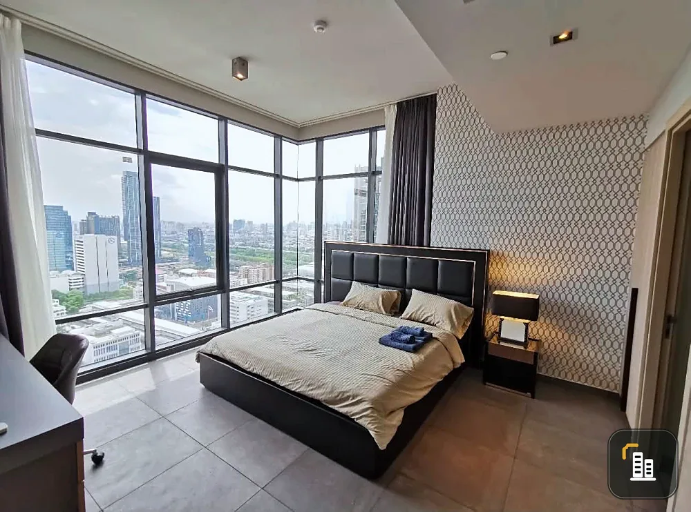For rent: The Lofts Asoke, 2 bedrooms, spacious living area, fully furnished. Book now!