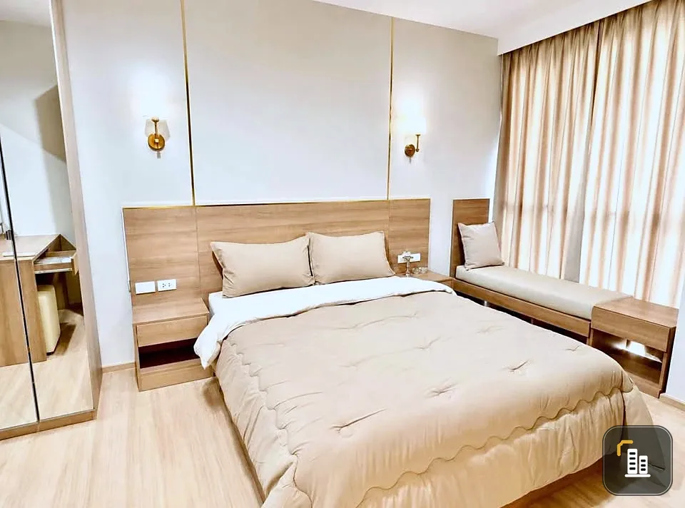 For sale or rent: Rhythm Phahonyothin-Ari, 49th floor, Sky view, beautifully decorated, fully furnished with appliances, ready to move in.