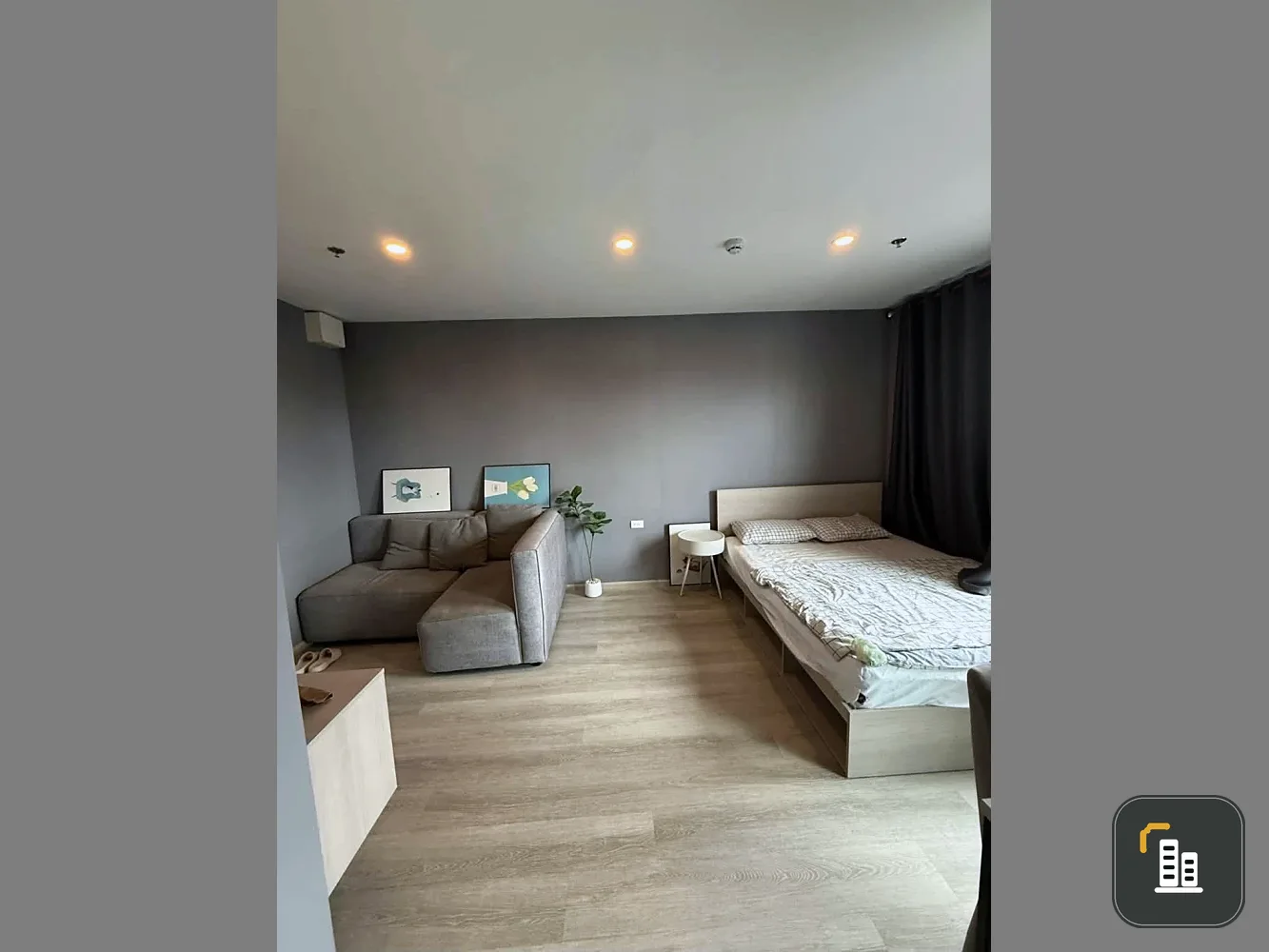 For rent: Elio Sathorn-Wutthakat, high floor unit, very beautiful, exactly as pictured, ready to move in.