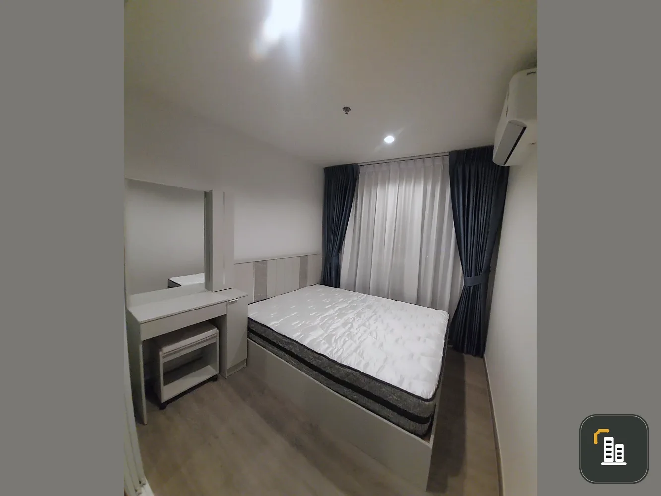 For rent: Regent Home Bangna, 14th floor unit, fully furnished with appliances. Book now!