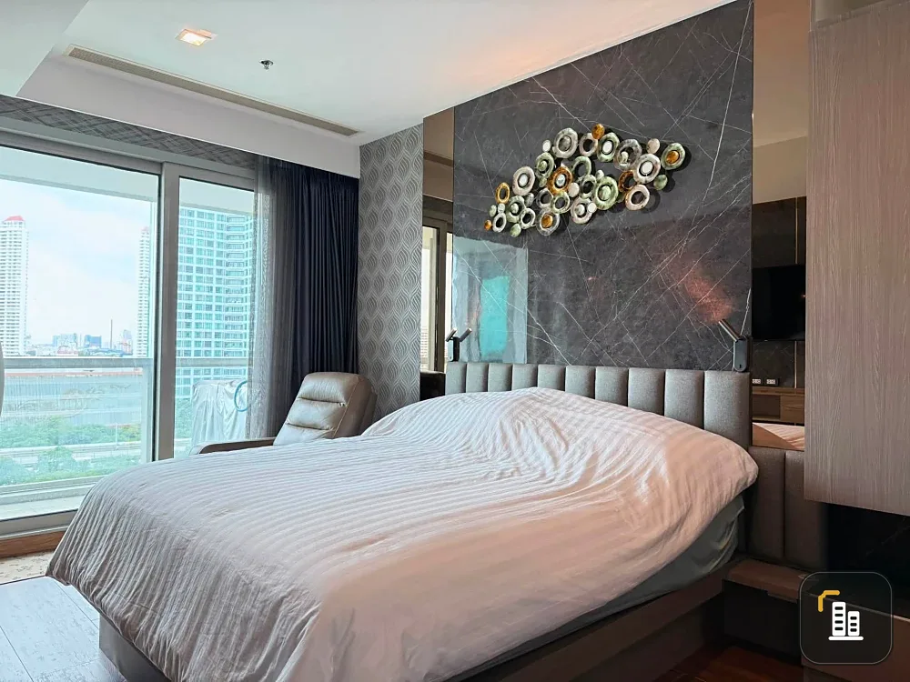 Selling a fully furnished, ready-to-move-in unit at The River, 11th floor, with Chao Phraya River view. Interested buyers should reserve now!