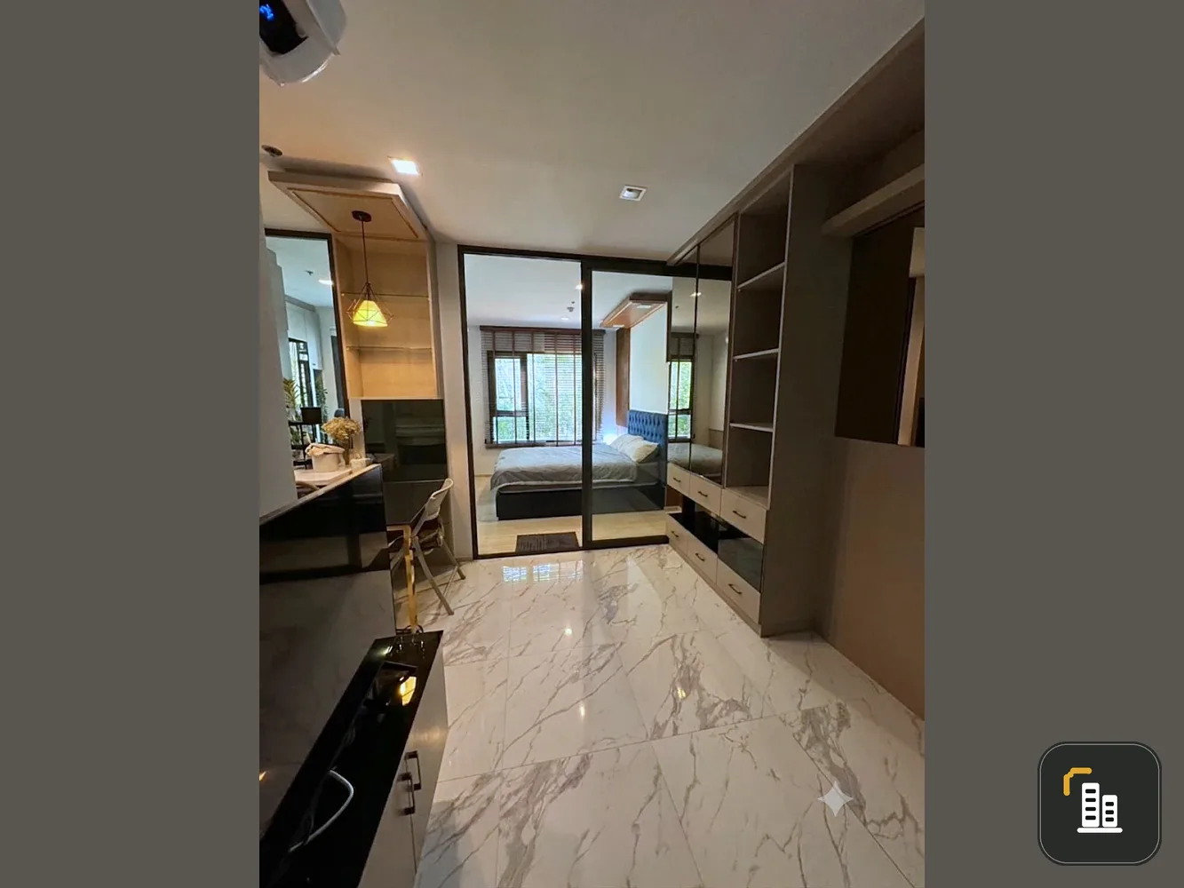 Life One Wireless condo for rent, 10th floor, fully furnished. Book now!