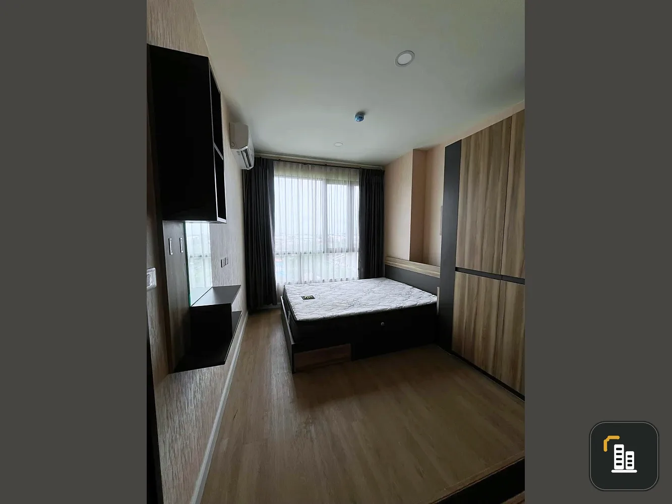 For sale or rent: The Cube Plus Phaholyothin 56, corner unit offering privacy, fully furnished. Don't miss out!