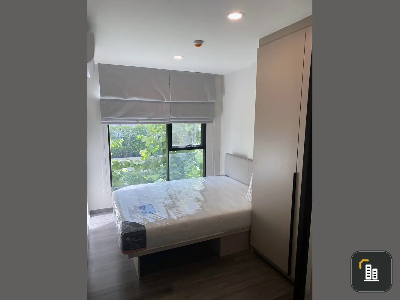 Condo for rent at FLEXI Sathon - Charoen Nakhon. Ready to move in, fully furnished, great price. Book now!