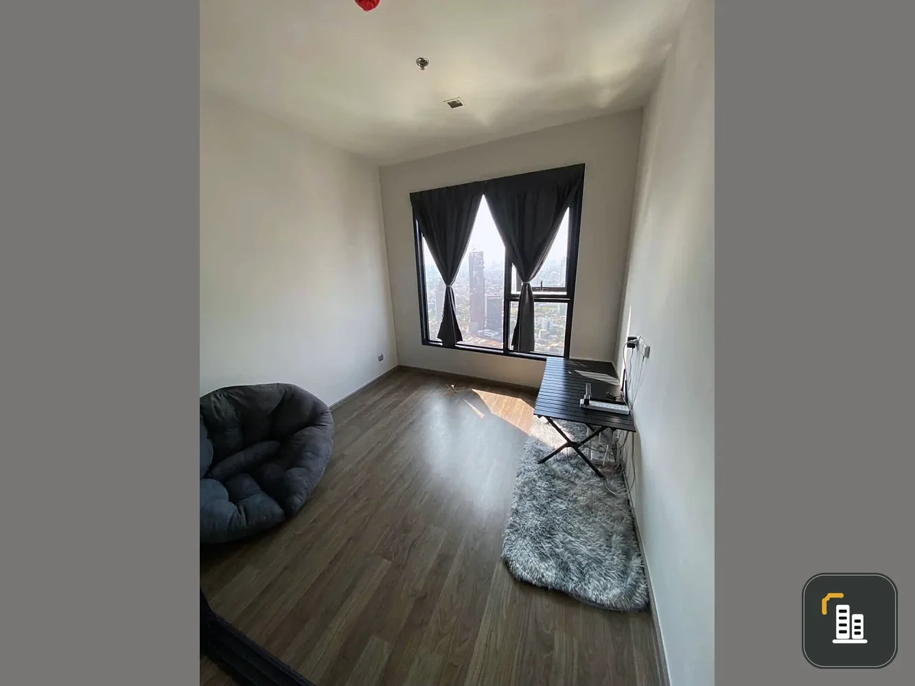 For sale or rent: Life Ladprao Valley, 41st floor (beautiful city view). Unfurnished unit. Perfect for those who enjoy decorating. Don't miss out!