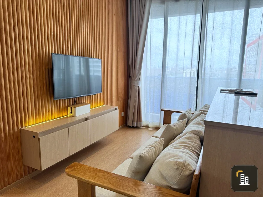 For rent: Maru Ladprao 15, 7th floor. A lovely, fully furnished unit. Book now! (Quickly!)