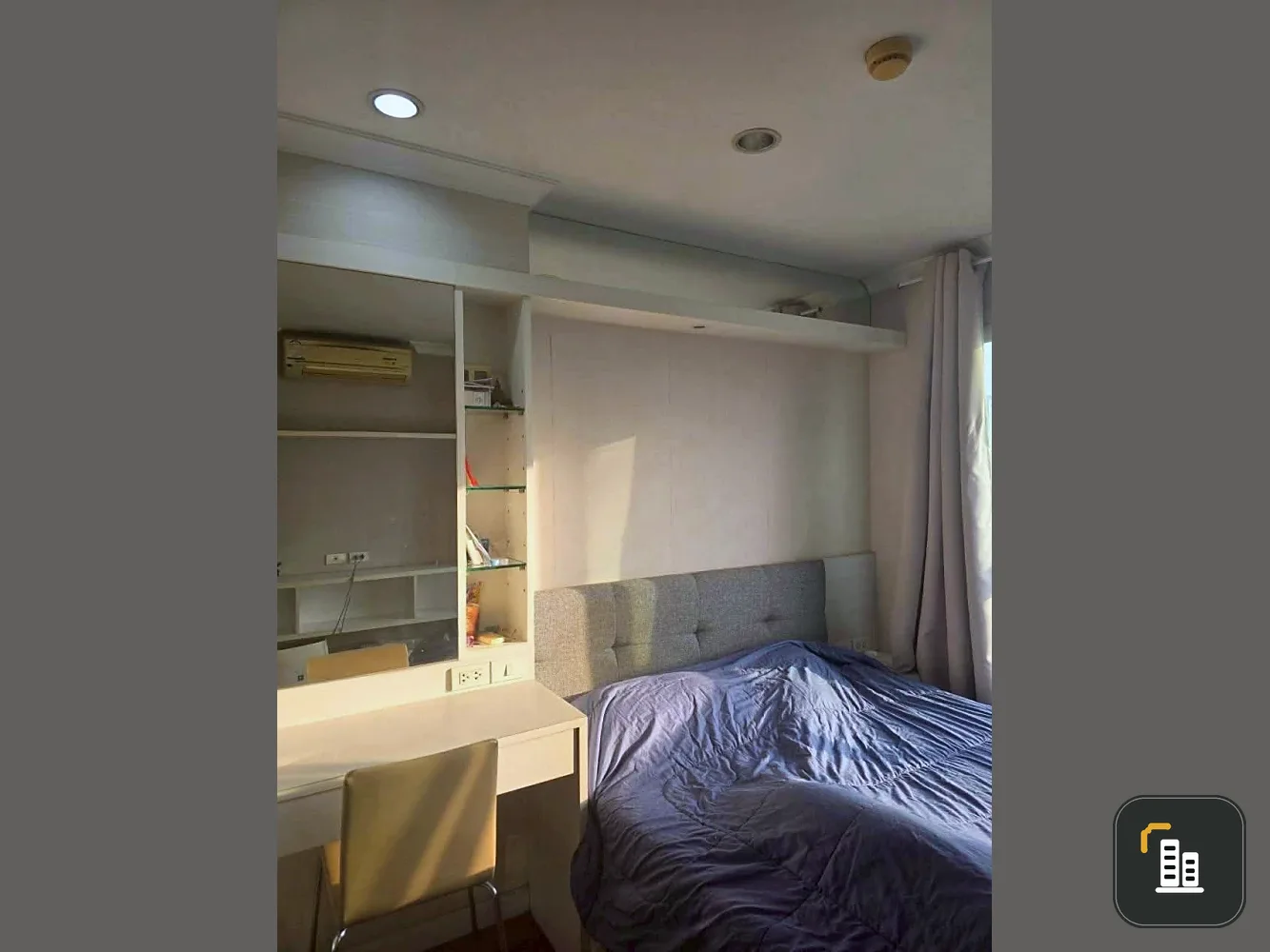 Urgent sale! Lumpini Suite Pinklao condo, 16th floor with a high-rise view. Comes with full facilities—buy now, don't miss out!