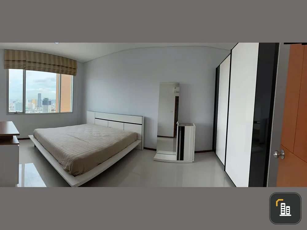 Villa Sathorn for rent: 1 bedroom, 1 bathroom, spacious living area, fully furnished. Book now!