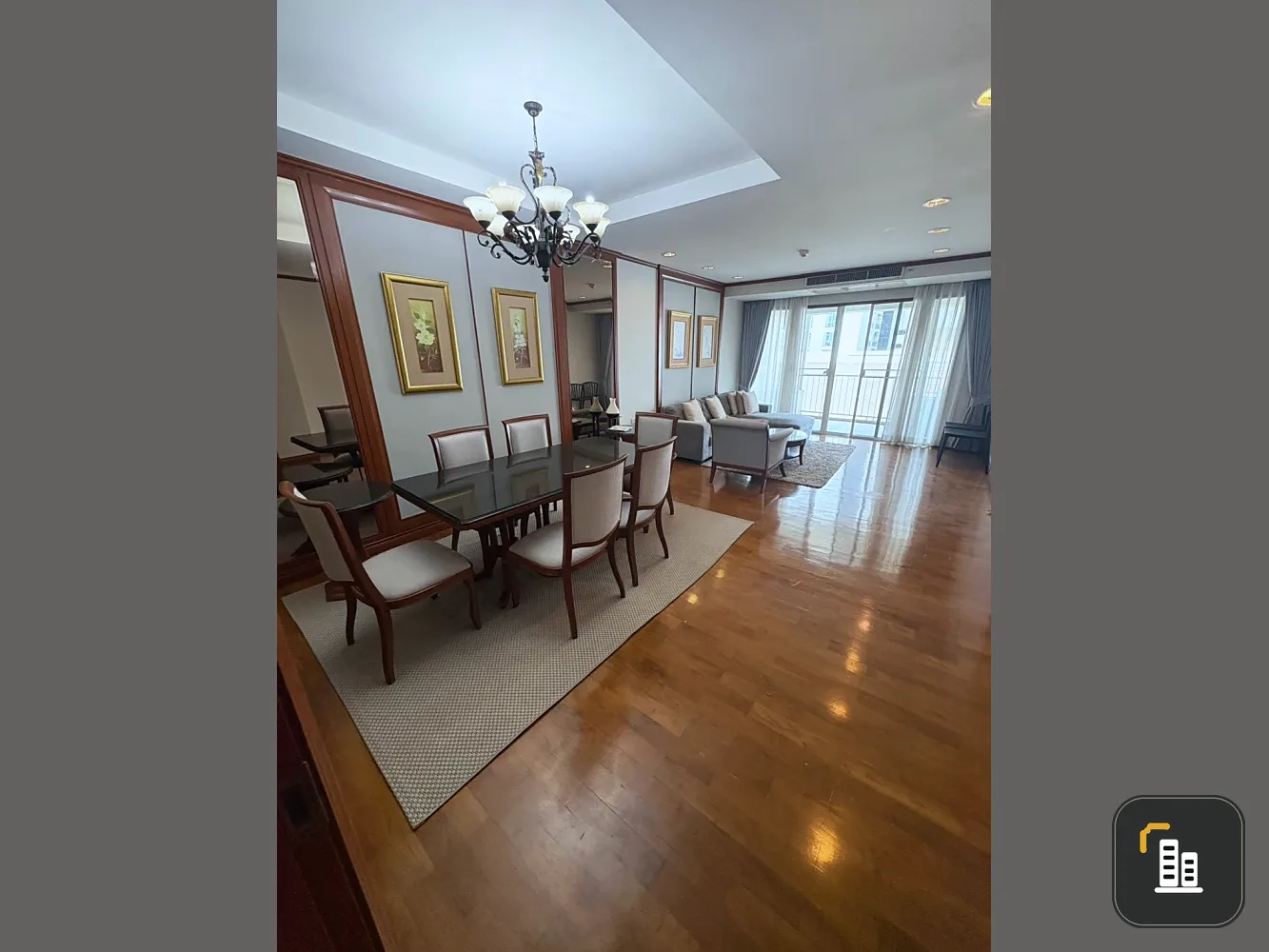 For Rent: The Bangkok Sukhumvit 43, 4th Floor. Beautiful, fully furnished, and inviting unit. Book now—don't miss out!