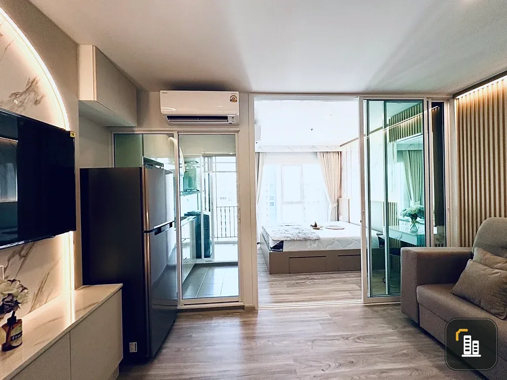Condo for rent at Regent Home Bangna—move-in ready. Located on the 31st floor with a great high-rise view and full amenities. You’ll regret missing ou