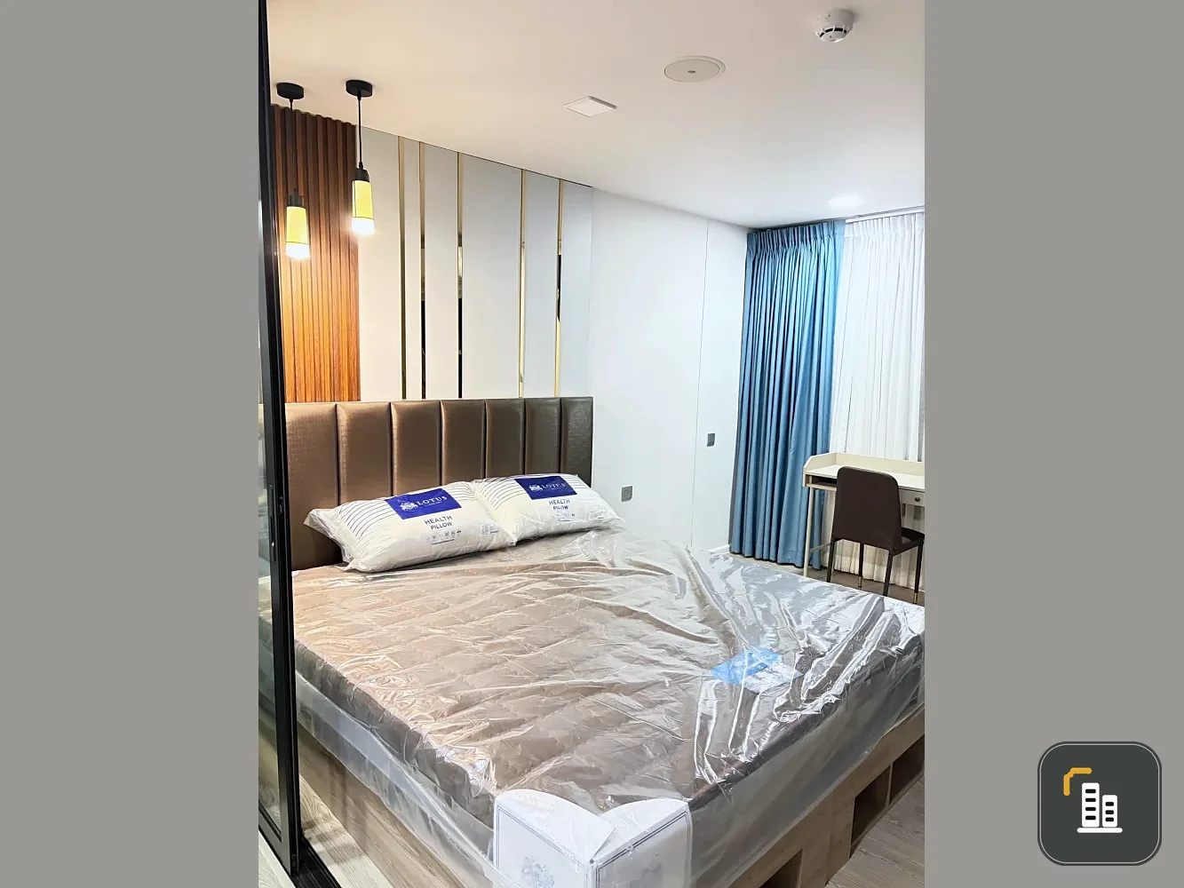 For Rent: Kave Town Colony – Pool-view unit with a super chill vibe. Book now!