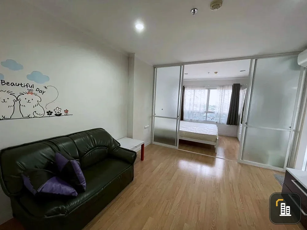 Urgent Sale! Lumpini Ville Prachachuen-Phongphet. Unit with a clearly separated room layout. Great price—make it yours today. Don't miss out!