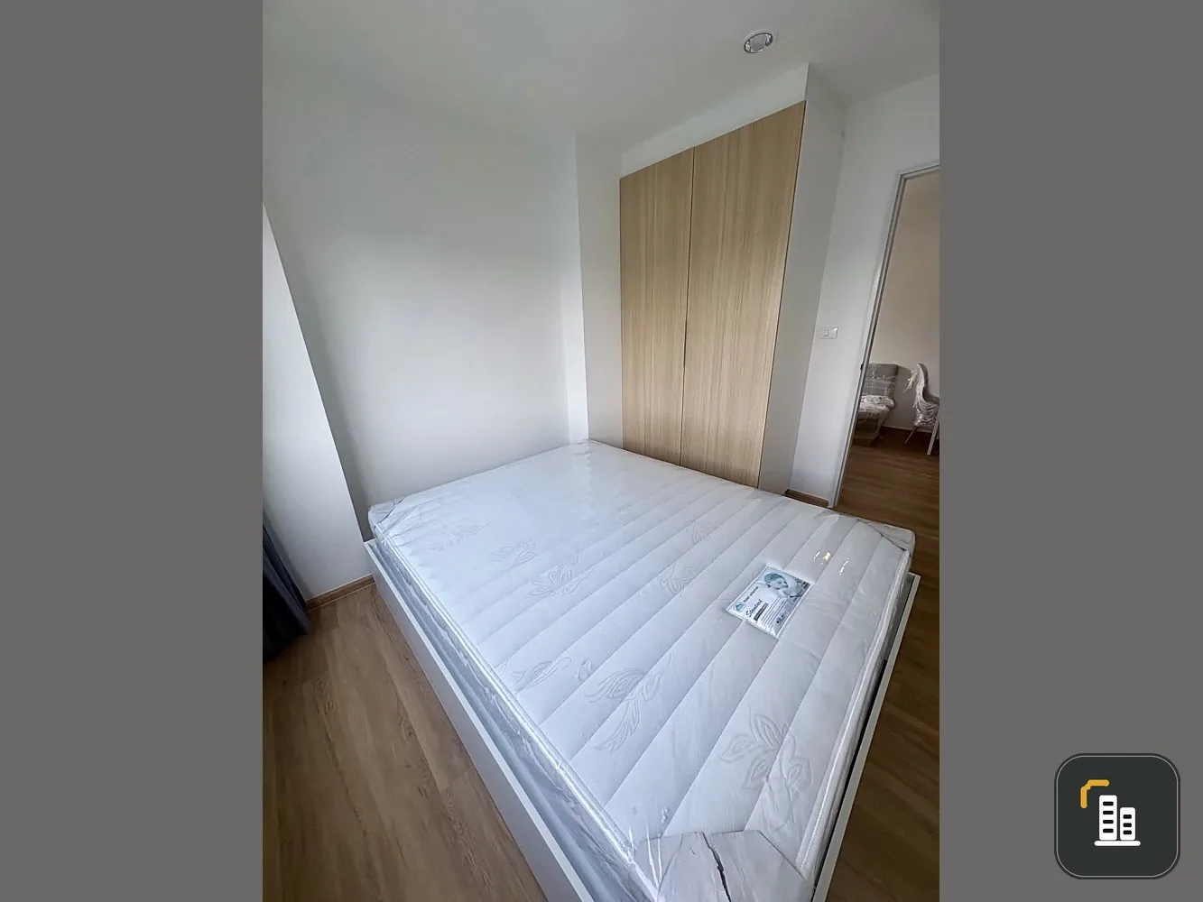 For Rent: Sena Kith Chalong Krung-Lat Krabang, 4th floor, beautiful garden view, corner unit (no shared walls with neighbors). Book now before it's go