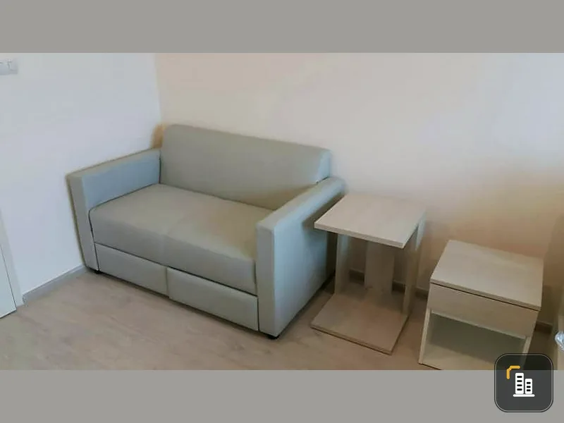 Condo for sale Aspire Ratchada-Wong Sawang. Bedroom overlooking the pool It's not hot in the morning-afternoon. Hurry up.